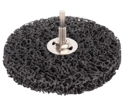 Диск шлифовальный "коралл" для дрели 125мм черный (среднежесткий) с осью